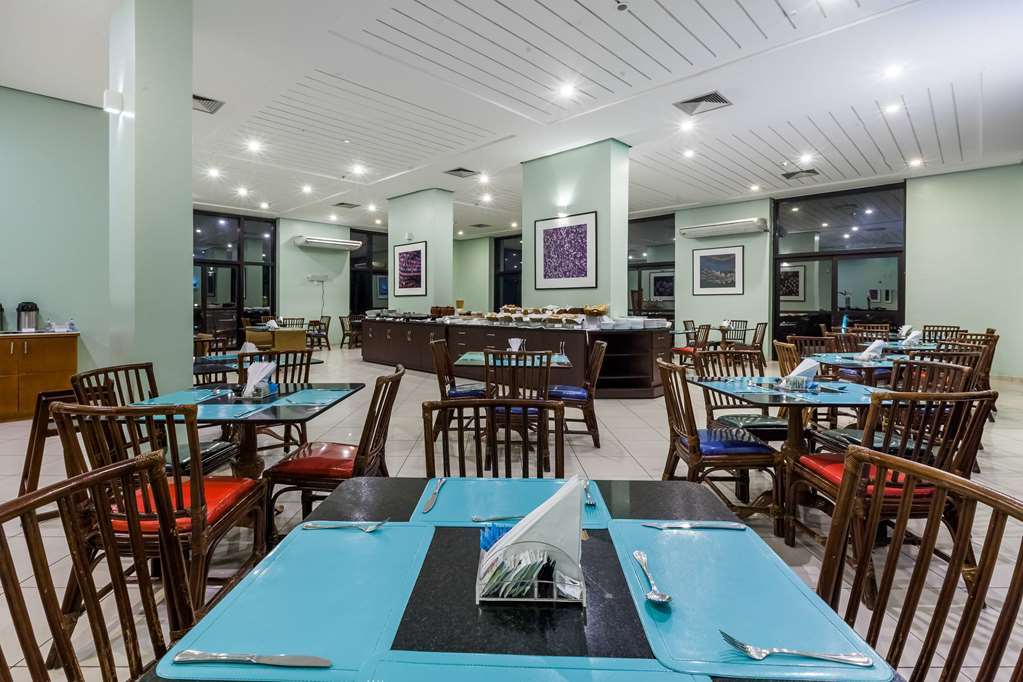 Hotel Wyndham Garden Manaos Restaurante foto